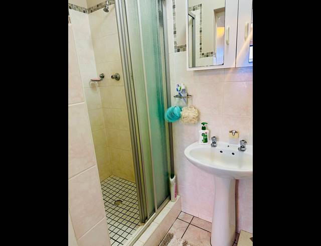 2 BEDROOM TOWNHOUSE FOR SALE IN GONUBIE
